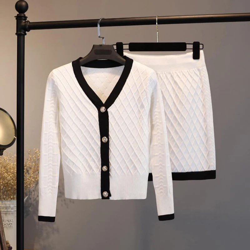 Jesensko-zimski komplet od dva predmeta, Ženski 2020, Novi Hit, boji Džemper sa V-izrez i Dugih rukava, kardigan + Suknja s fleksibilnim gumicom u struku, Pletene Odijelo