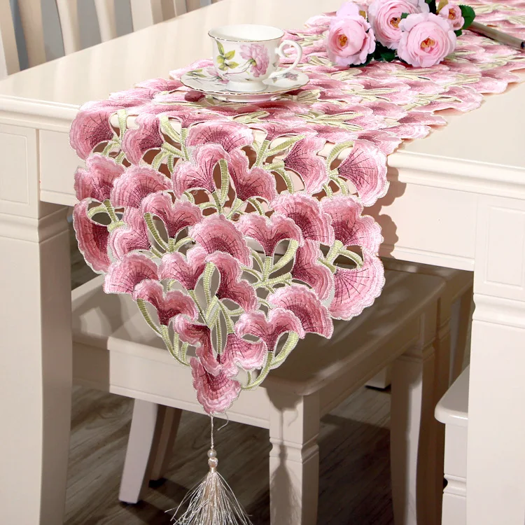 Pink Vezeni Cvijet Tablica Pjesma Vjenčanje Home Dekor Tkanina Navlake Pribor Za Trkača Poklopac Pauze Ormar Tea Stolnjak