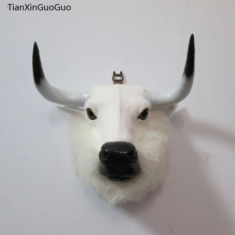 imitacija glave bijelog goveda krut model, polietilen i krzna zid пандент veliki 36x34x23 cm, ručni rad, dar za uređenje doma s0723