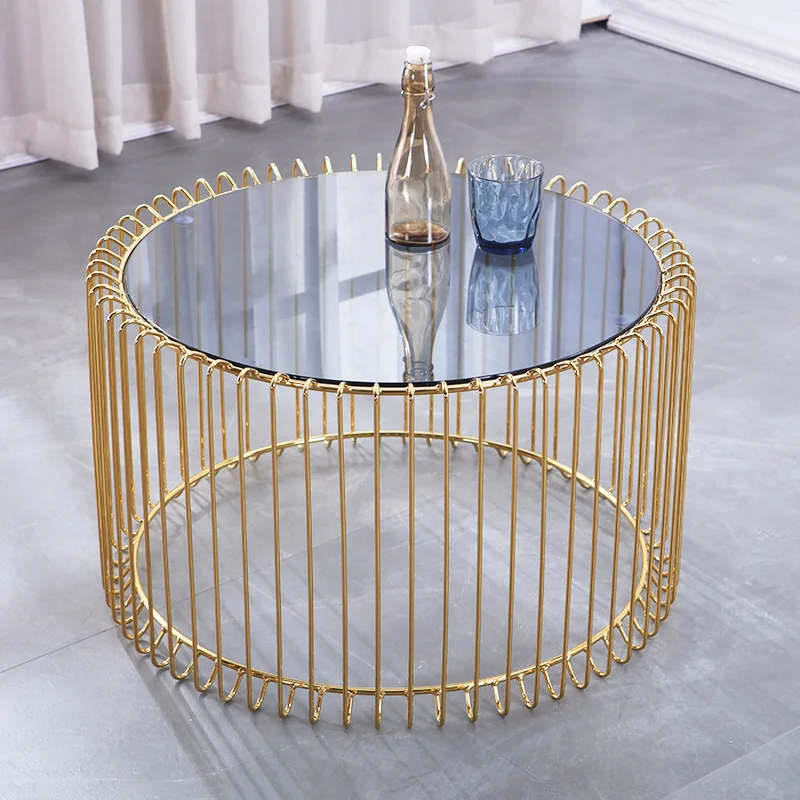 Skandinavski stolić iz plave prozirne kaljenog stakla okrugli dnevni boravak kreativno luksuz rose gold iron приставной stol mali veliki
