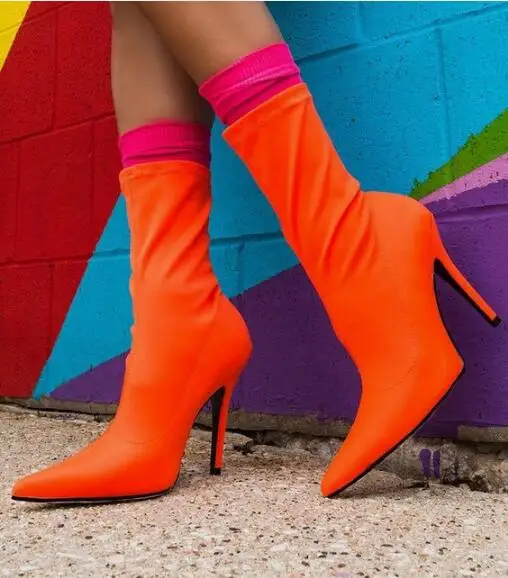 Ukusan narančasta baršun Čizme s oštrim Vrhom na Ukosnica, jednostavne ženske Kratke čizme bez zatvarači, od manekenske cipele na Visoku petu skrojen