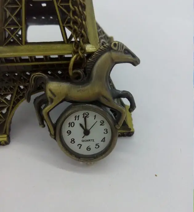 Vruće prodaju Modni quartz Antički brončani Slika Konja s ogrlicom od Lancem džepni sat