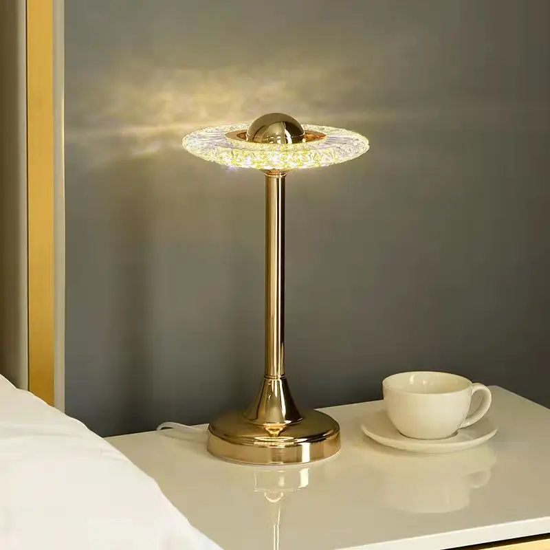 Skandinavski LED NLO-Lampe za Kreativni Rotirajući Atmosferski Lampa Trobojni Podesiva za Spavaće sobe Прикроватное Rasvjeta Ukras Umjetnost