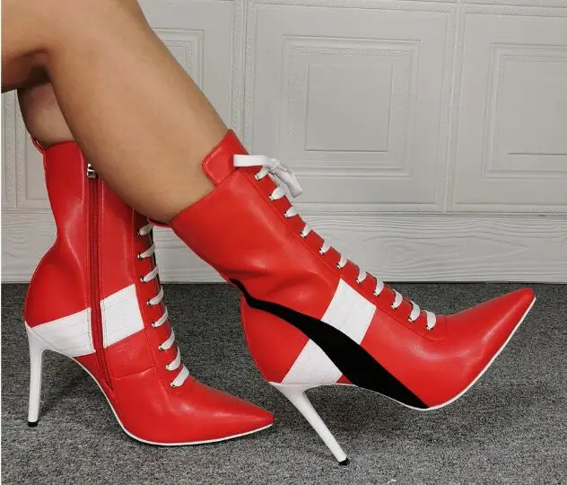 Dipsloot/Novi Trendi Ženski Crvene, bijele, crne Kratke Čizme u patchwork stilu sa oštrim vrhom čipka-up, ženske Čizme na tankom petu do sredine srna
